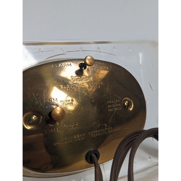 Vintage Sunbeam Lucite Bedside Clock Model B008 Hollywood Regency Glam Gold - Picture 11 of 16